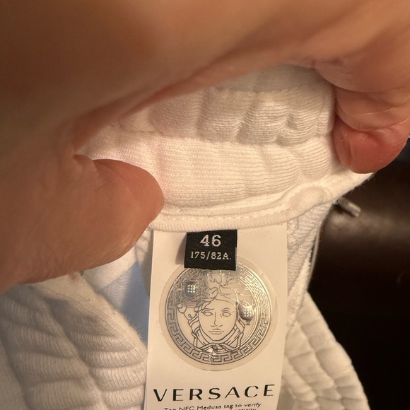 Authentic Versace White Sweatpants/Joggers with back pocket Gold Logo - Picture 4 of 7